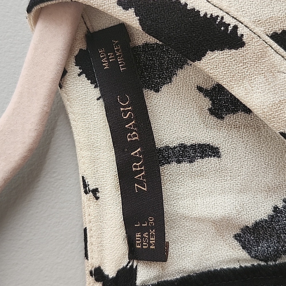ZARA Beige black animal print round neck mesh sleeveless blouse - Picture 4 of 8